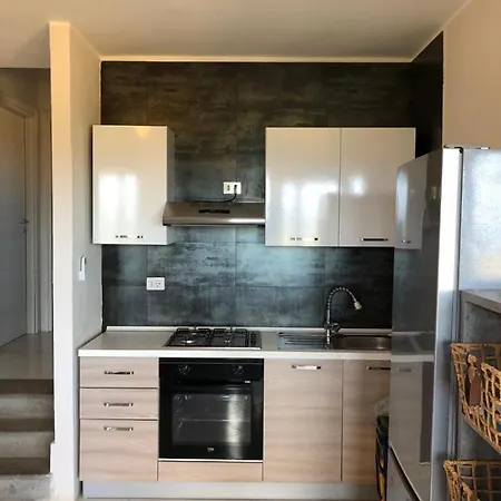 La Finestra Sulla Torre Апартаменты Стинтино