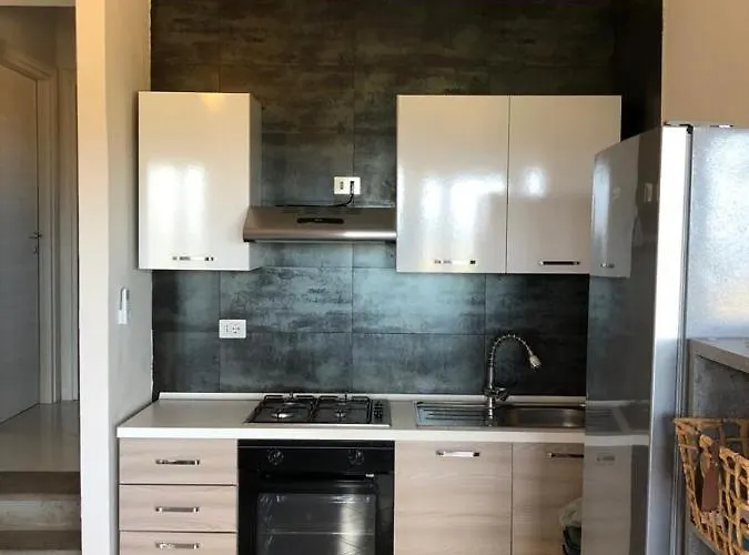 La Finestra Sulla Torre 公寓 斯廷蒂诺